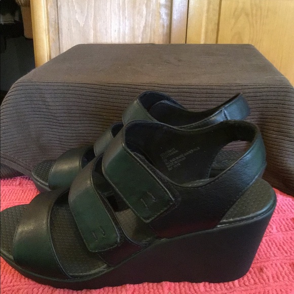 Wedges - Picture 2 of 2